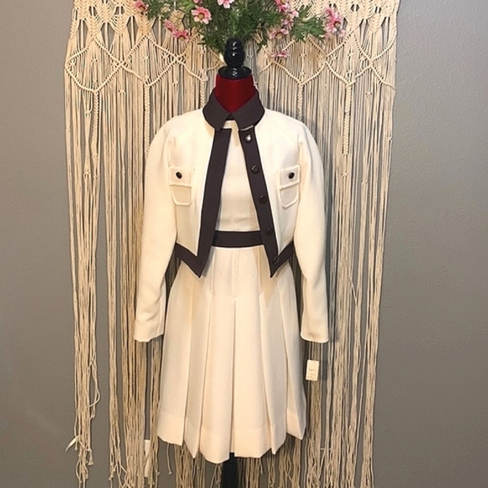 Vintage 2 Piece Pleated Dress w/ Matching